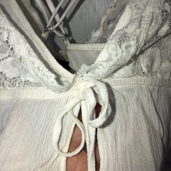 FOREVER 21  Ivory Lace Overlay Adjustable Straps Bralette Top Sz S - Picture 7 of 10